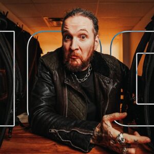 Giving away 100 Camera Bags!!